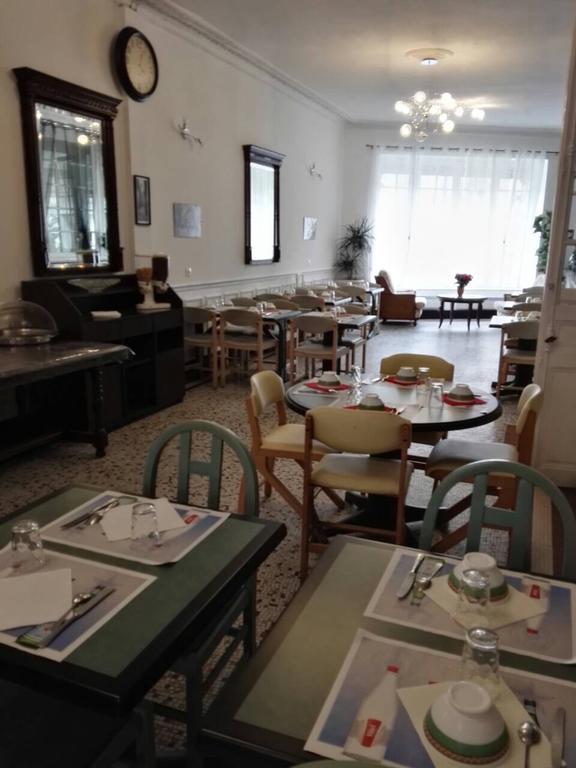 Hotel Nice Flore Віші Екстер'єр фото